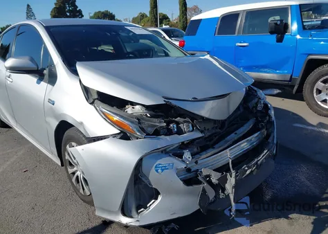 2021 Toyota Prius Prime Le from USA, damaged, VIN JTDKAMFP2M3186033